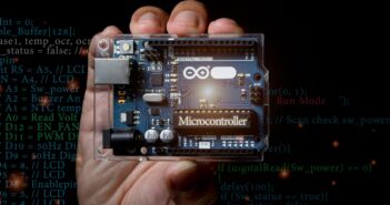 Arduino & WLAN: So klappt's mit WiFi (Foto: AdobeStock - Chatchawarn 388554044)