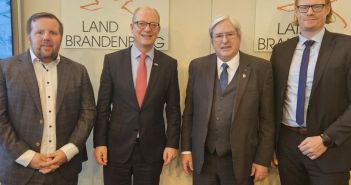 Netzausbau als unerlässlicher Bestandteil der Energiewende in Brandenburg Hochspannungsnetze: Schlüssel zur Integration erneuerbarer Energien und (Foto: WEMAG AG)