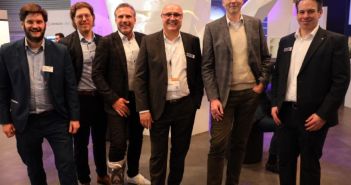 Arvato Systems und VIVAVIS schließen Partnerschaft für (Foto: VIVAVIS AG)