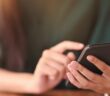 Von der Cloud ins Gespräch: Warum ChatGPT-Integrationen im Messenger-Marketing boomen (Foto: AdobeStock - Prathankarnpap - 303800199)