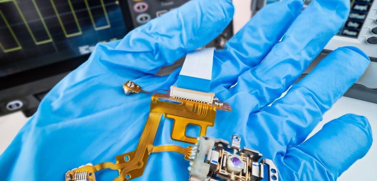 Trotec SpeedMarker Galvosystem optimiert Serienfertigung gedruckter Elektronik mit (Foto: Trotec Laser)