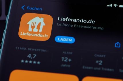Neue SparkCat-Malware tarnt sich in kompromittierten Messenger und (Foto: AdobeStock - Claudia Nass - 534341068)