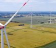 RWE überzeugt mit innovativen zuverlässigen Großturbinen bei Papenhagen Onshore-Projekt RWE stellt 22,8 MW Onshore-Windpark in Papenhagen in Betrieb (Foto: RWE.)